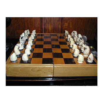 Chess set,Inuit_