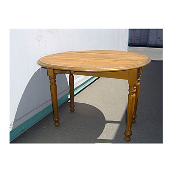 Table.Rustic39x20x29$85