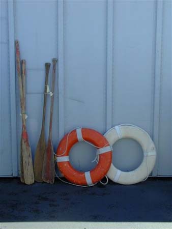 oars, life rings